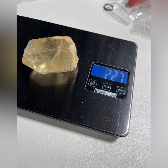 Natural Citrine Raw Point from Congo - Picture 9 of 12